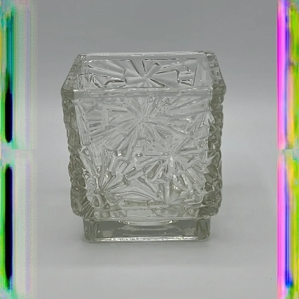 AVON CLEAR GLASS CANDLE HOLDER